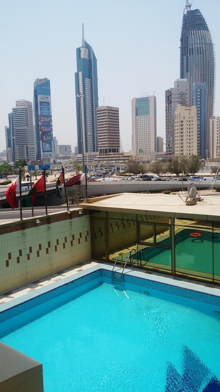 Kuwait Continental Hotel Kuwait City Exterior photo